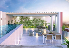 The Paragon LUXE with Rooftop Pool and Gym